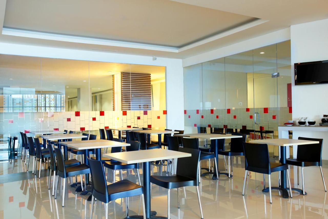Amaris Hotel Seasons City Jakarta Exteriér fotografie